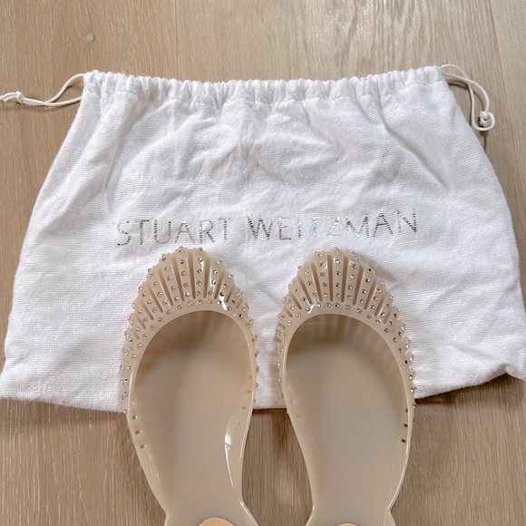 Stuart Weitzman Women's Cream Flats - Picture 12 of 12